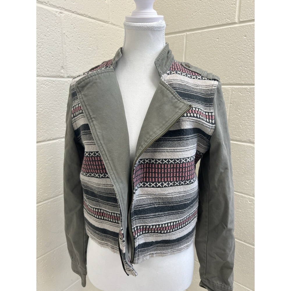 American Eagles Outfitters Size‎  Medium Jacket